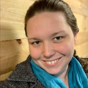 Meet your Posher, Alexandra